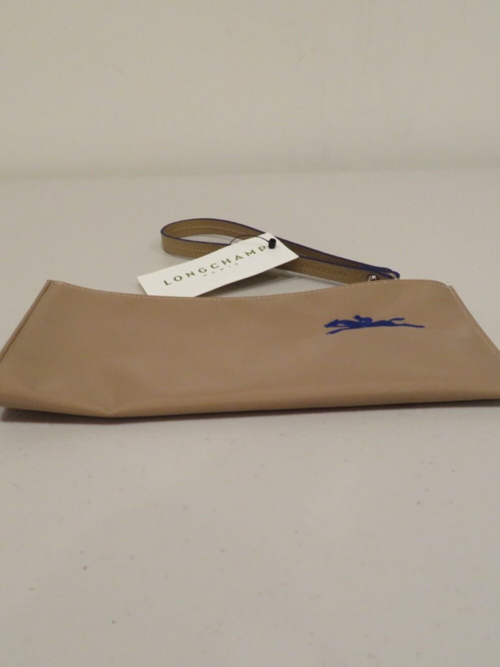 Longchamp Beige Wristlet Blue Logo Leather Trim NWT - Picture 6 of 11